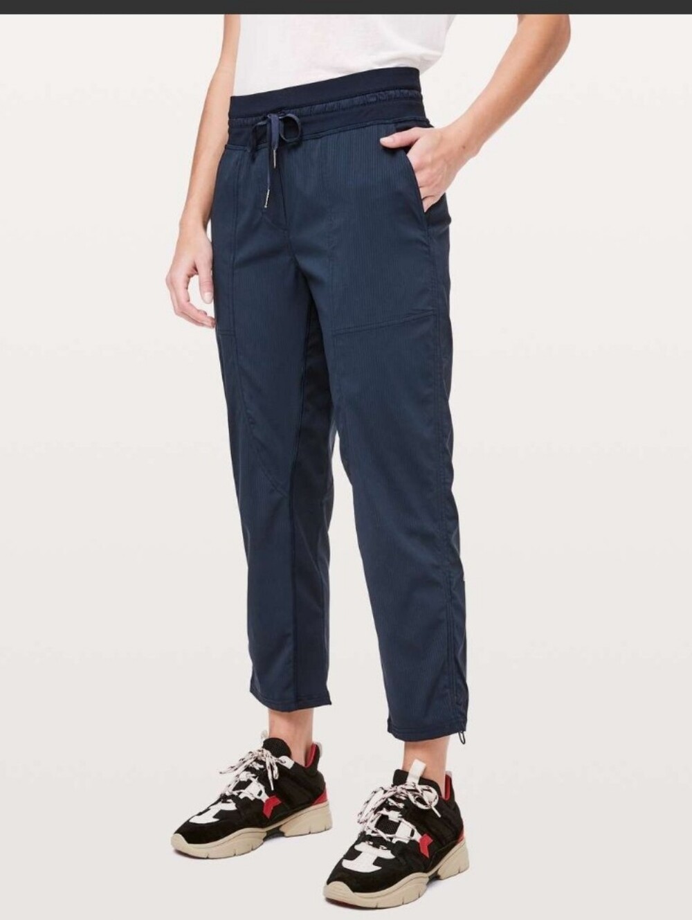 Lululemon Dance Studio Crop Pants 25" True Navy Swift Size 6.